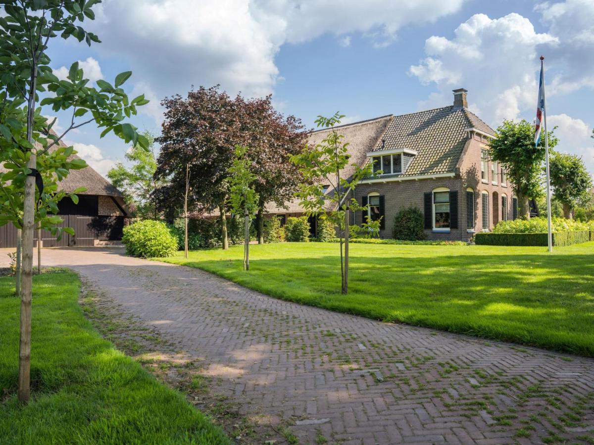 הוילה Grandeur Farmhouse In Dwingeloo At A National Park מראה חיצוני תמונה